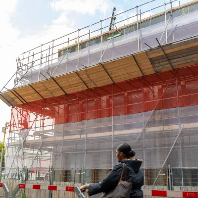 van Wijnen AZC amsterdam
